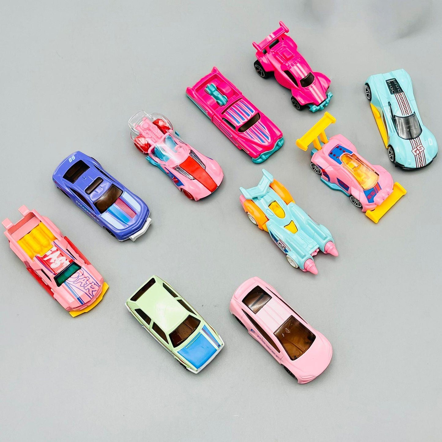 Mini Size 1/64 Scale Die-Cast Metal Car Toy Colorful Multi Shape 1/64 Scale mOdel