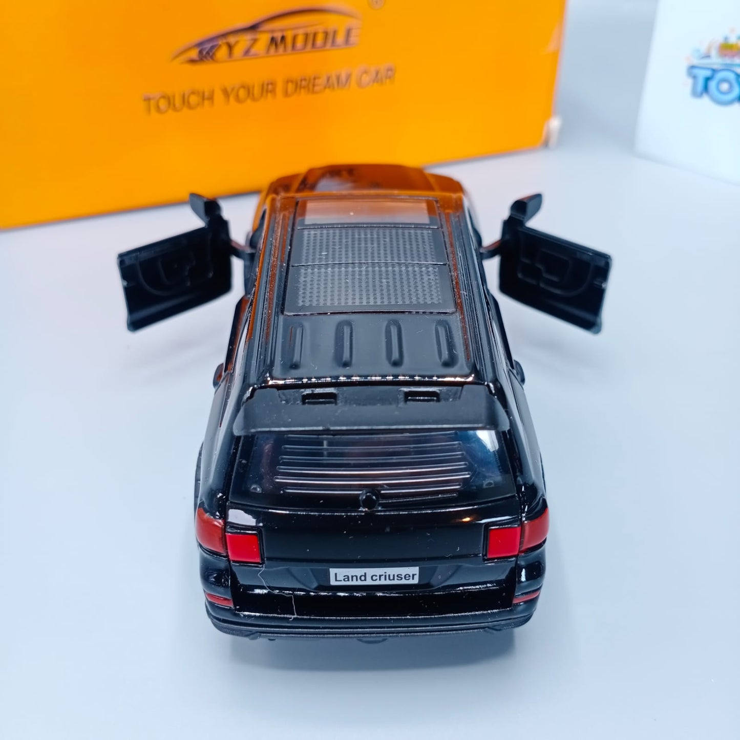 Diecast Land Cruiser Car Toy Model For Kids