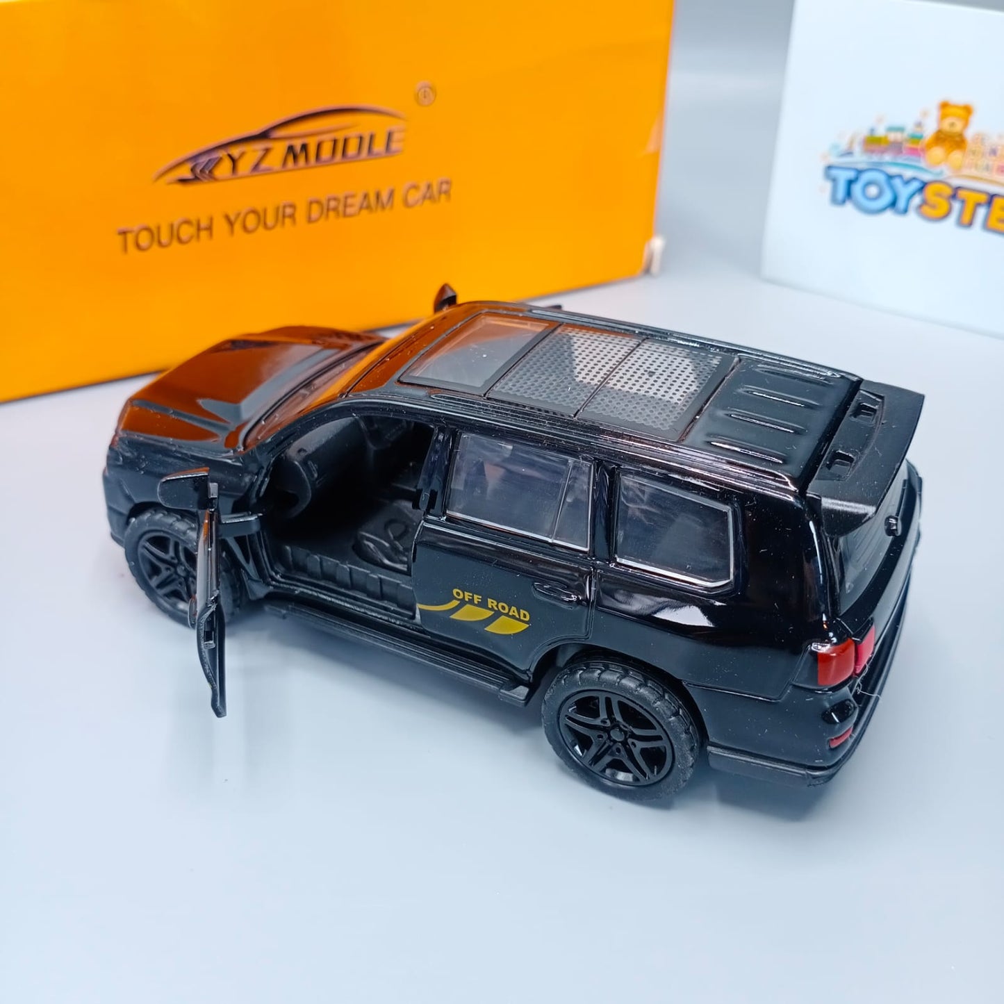 Diecast Land Cruiser Car Toy Model For Kids