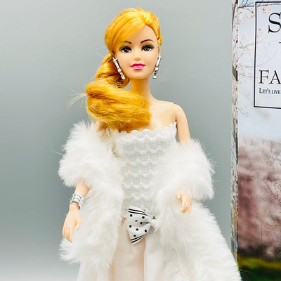 Fashion Barbie Girl With Her Long Hairs For Kid Girls Fashion Barbie Girl With Her Long Hairs For Kid Girls