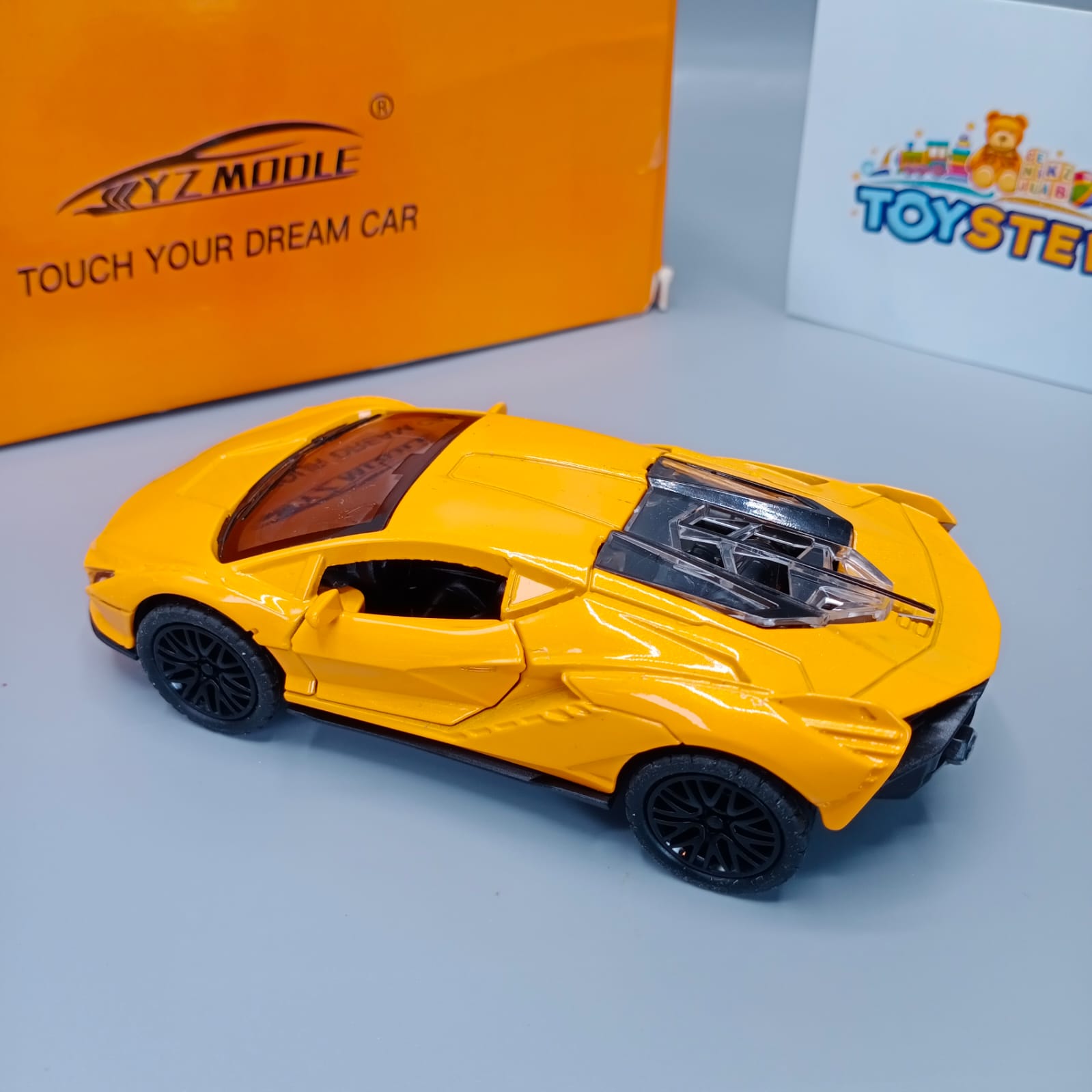 Die-Cast Metal Body Lamborghini Sesto Elemento