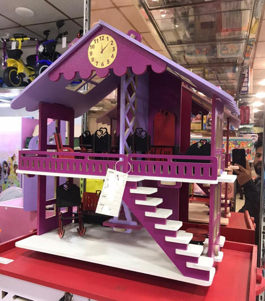 GIRLS WOODEN DREAM DOLL APARTMENT