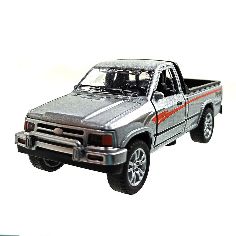 1:36 1992 Toyota Pickup Truck