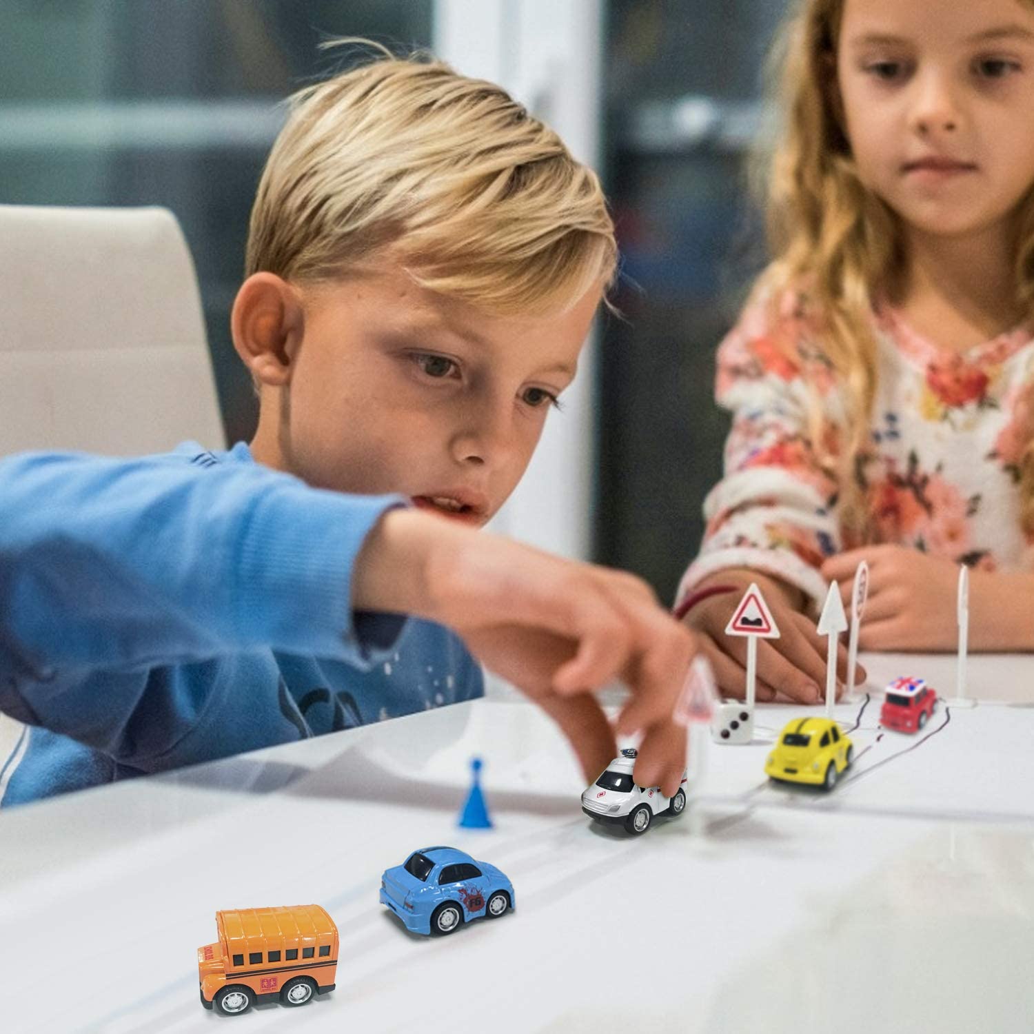 Die-cast Alloy Toy Vehicles Friction Powered Toy Monster Trucks, Buses, and Cars for Toddlers & Boys